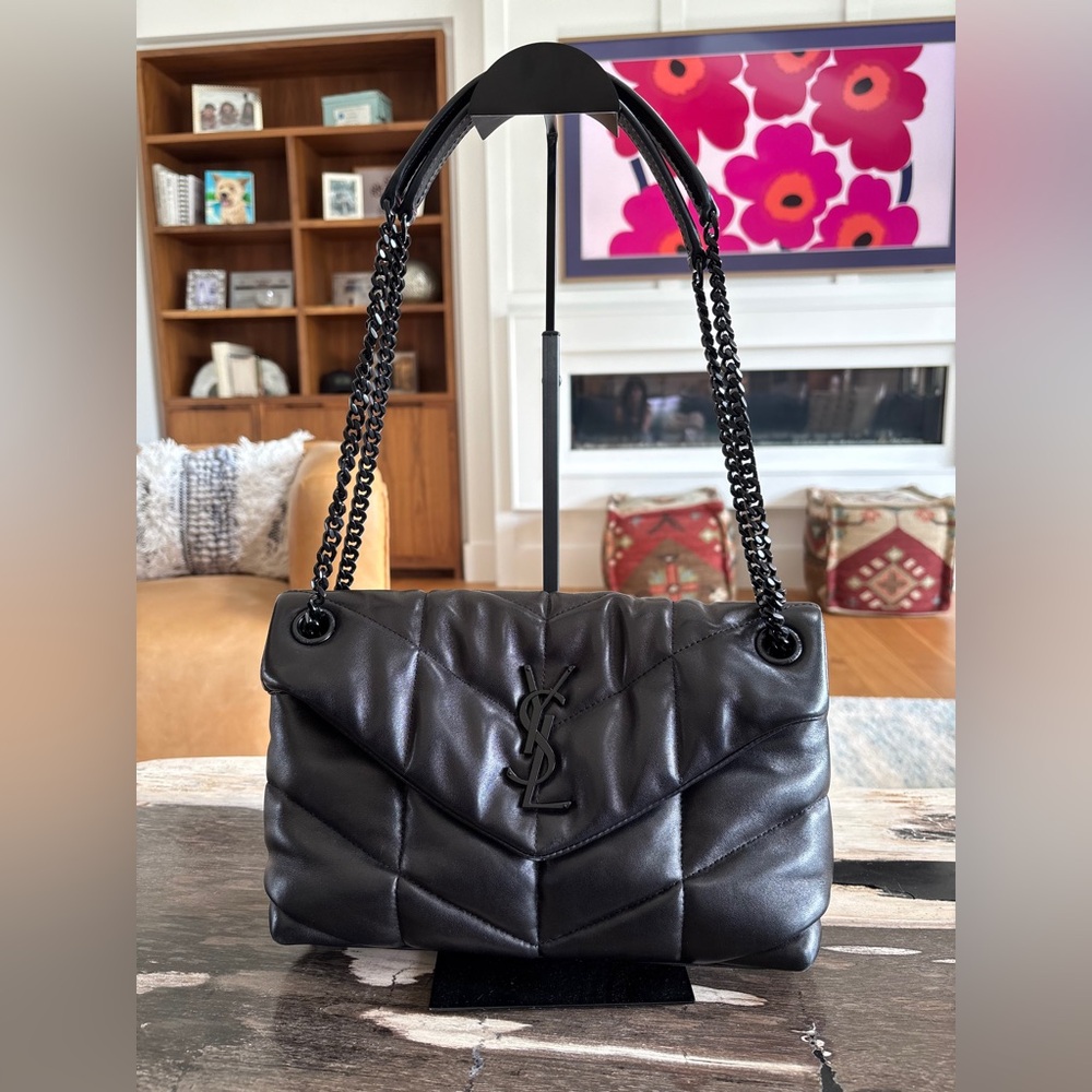 Saint Laurent Black Quilted Loulou Shoulder Bag with Chain Straps - Picture 4 of 5